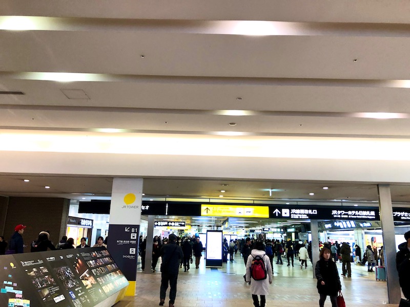 JR札幌駅 西改札口近くの通路